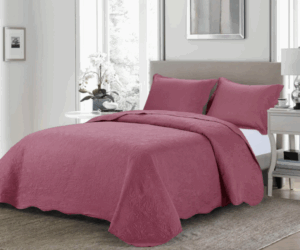 Por que o kit colcha lisa casal é uma escolha inteligente para revendedores de roupas de cama?